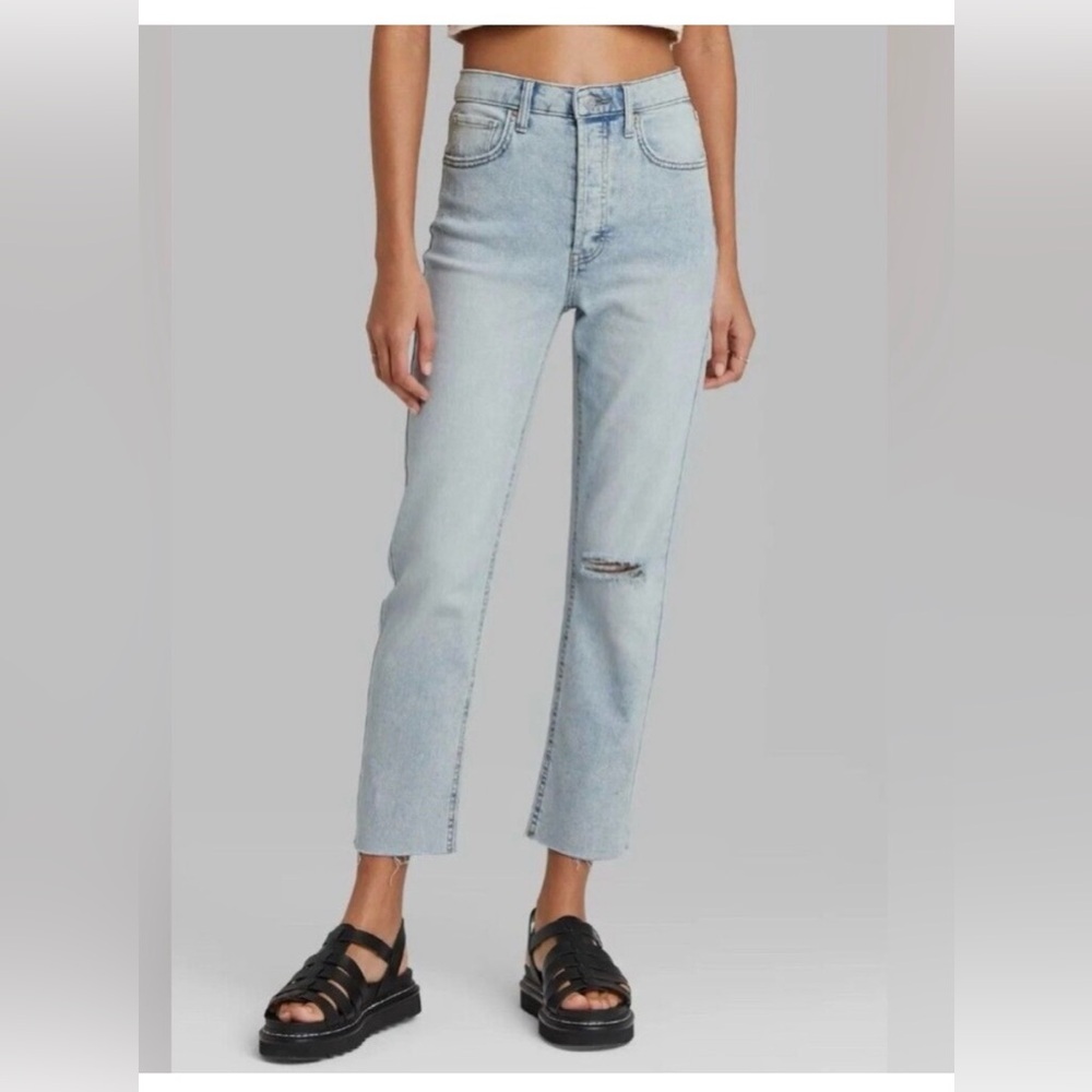 Wild Fable High Rise Slim Straight Distressed Ankle Jeans light wash size 4